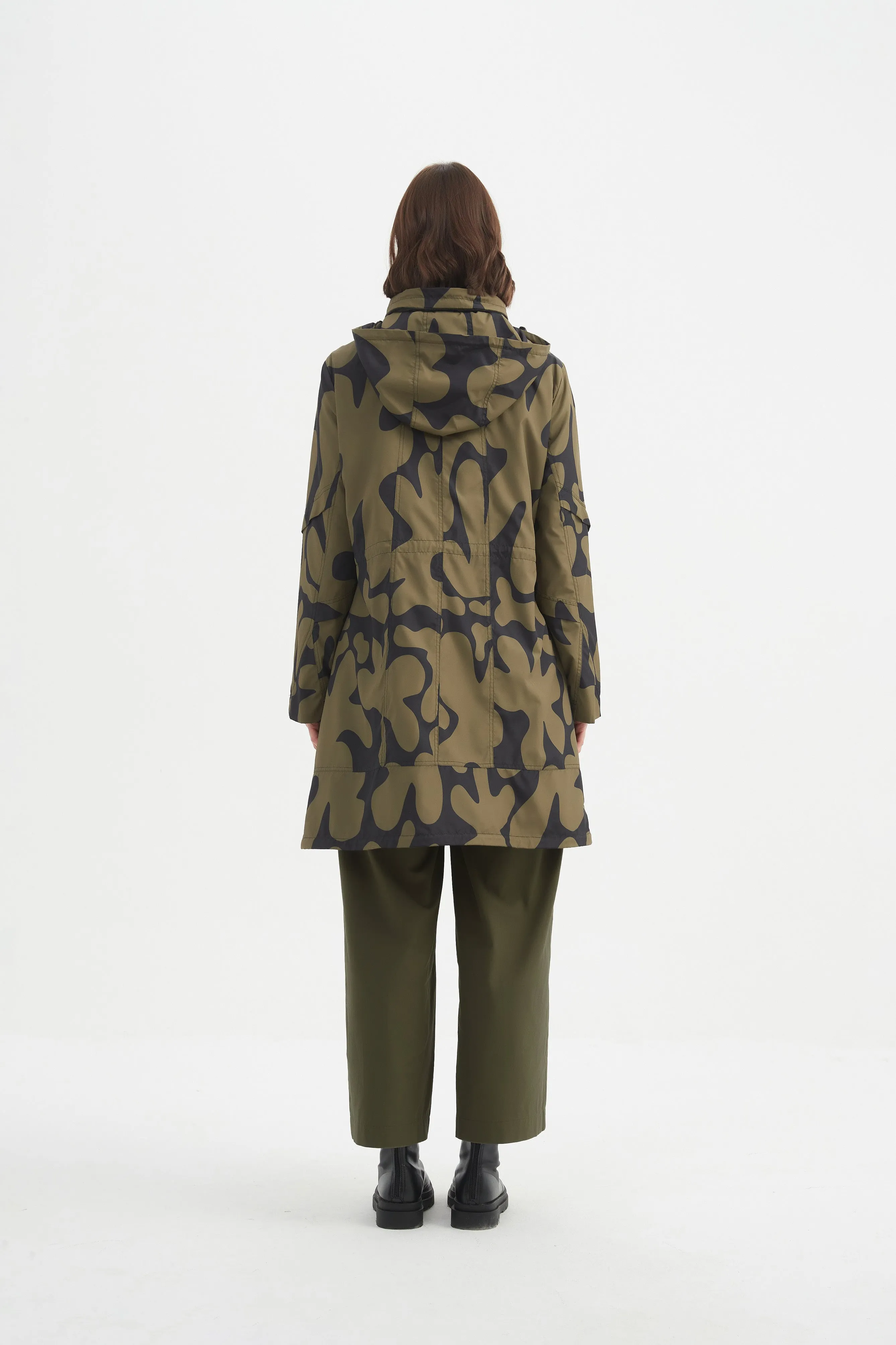 ADJUSTABLE WAIST PRINT PARKA