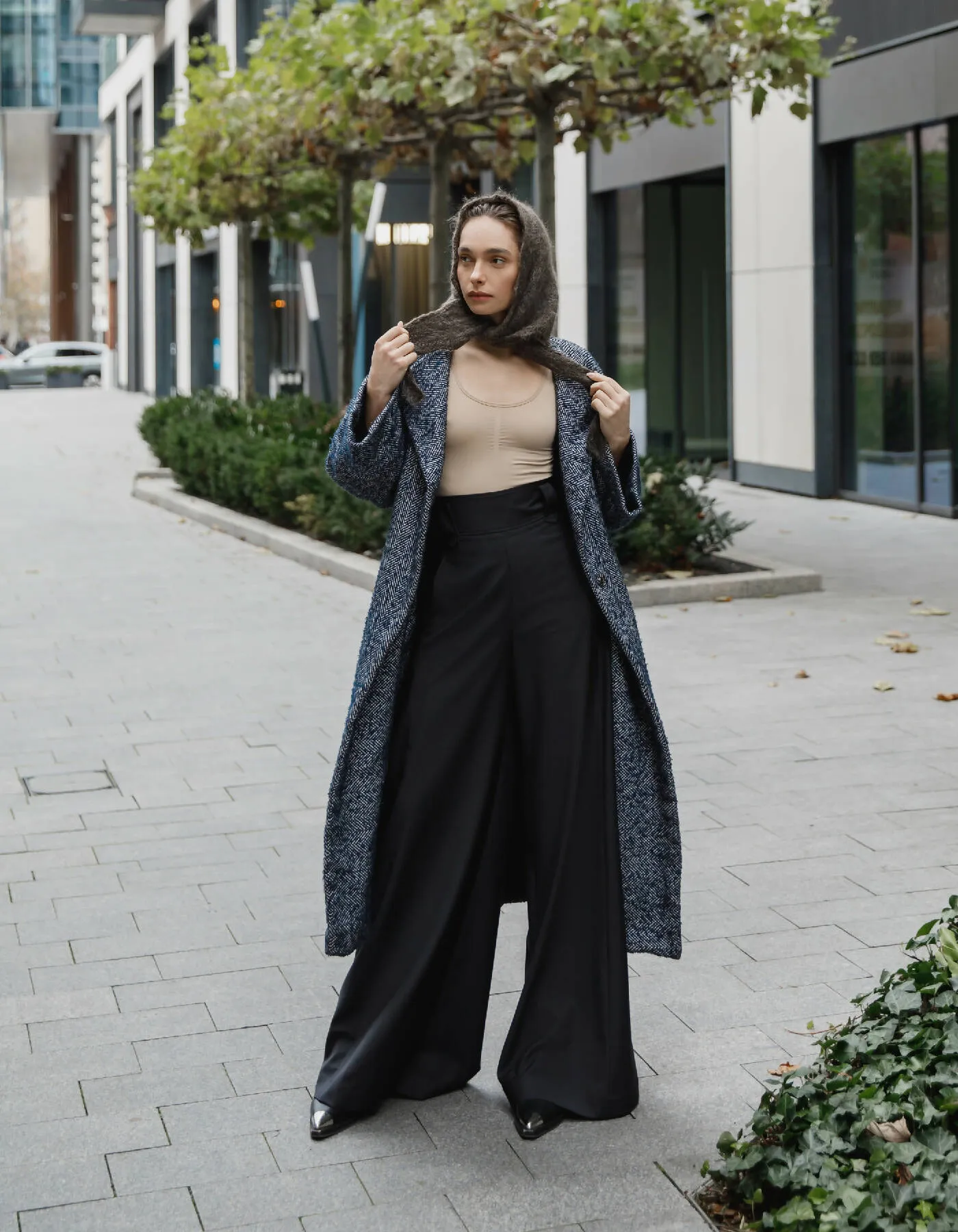 Black High-Waisted Palazzo