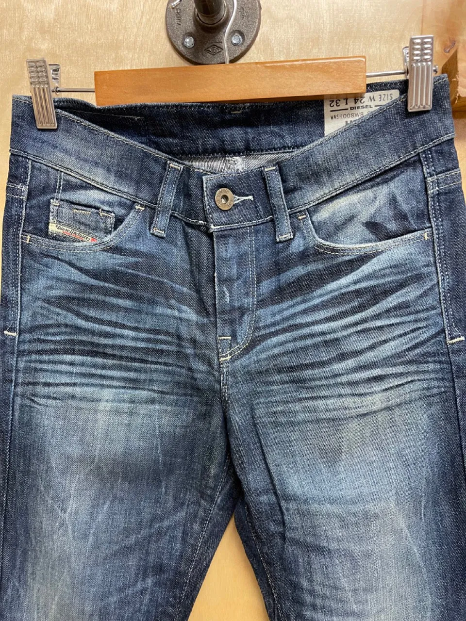 DIESEL women HI VY slim pants