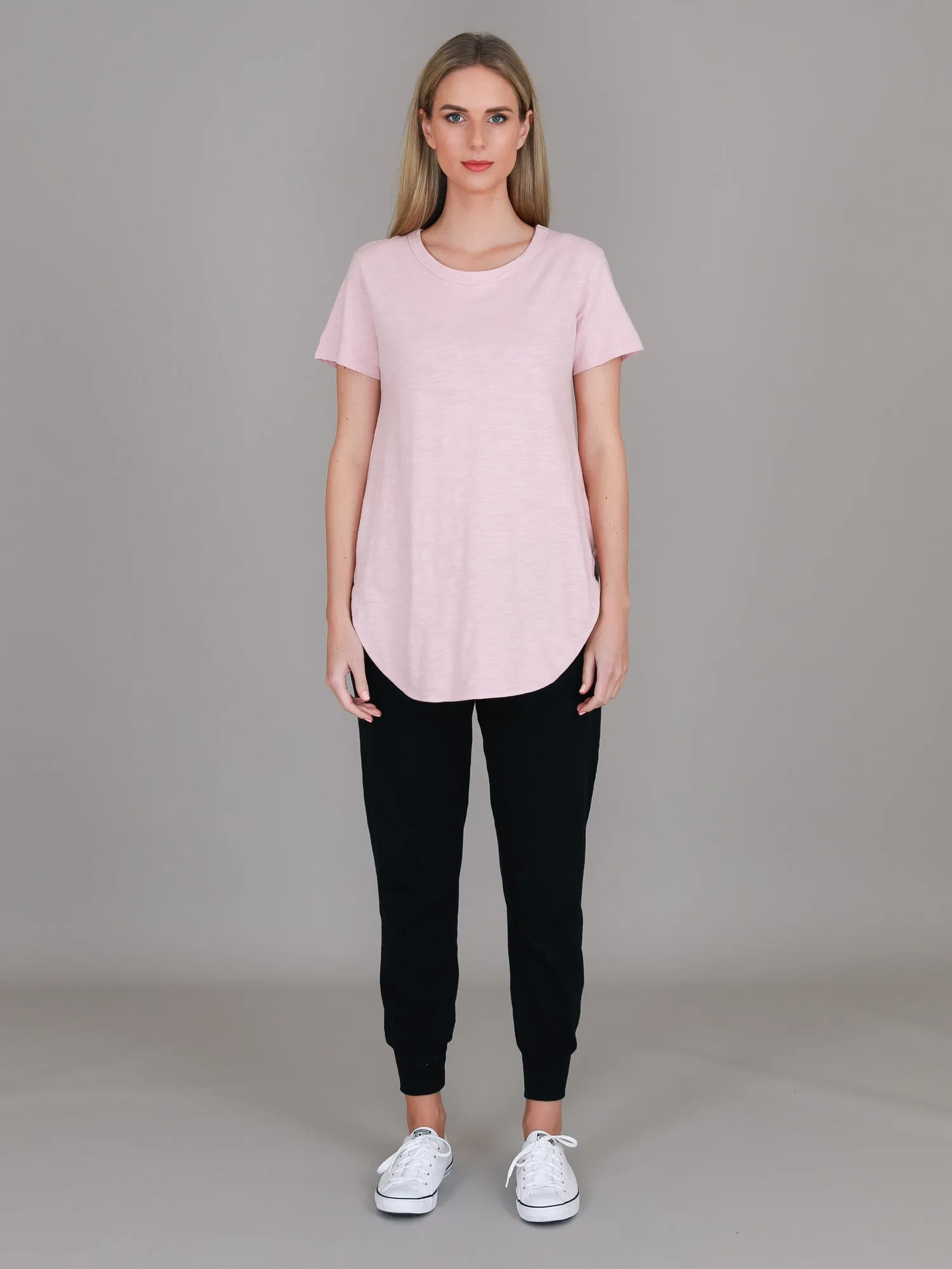 Elwood Curved Hem T Shirt