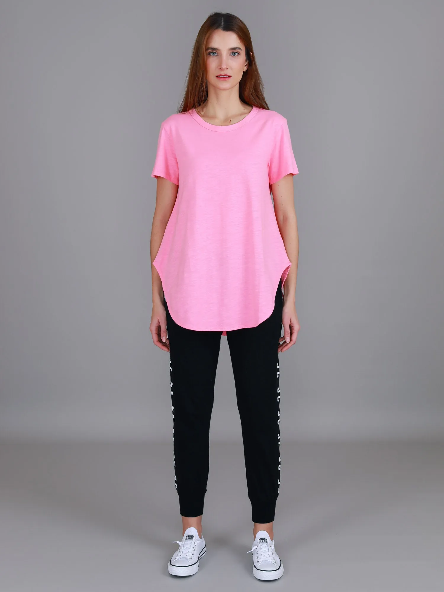 Elwood Curved Hem T Shirt
