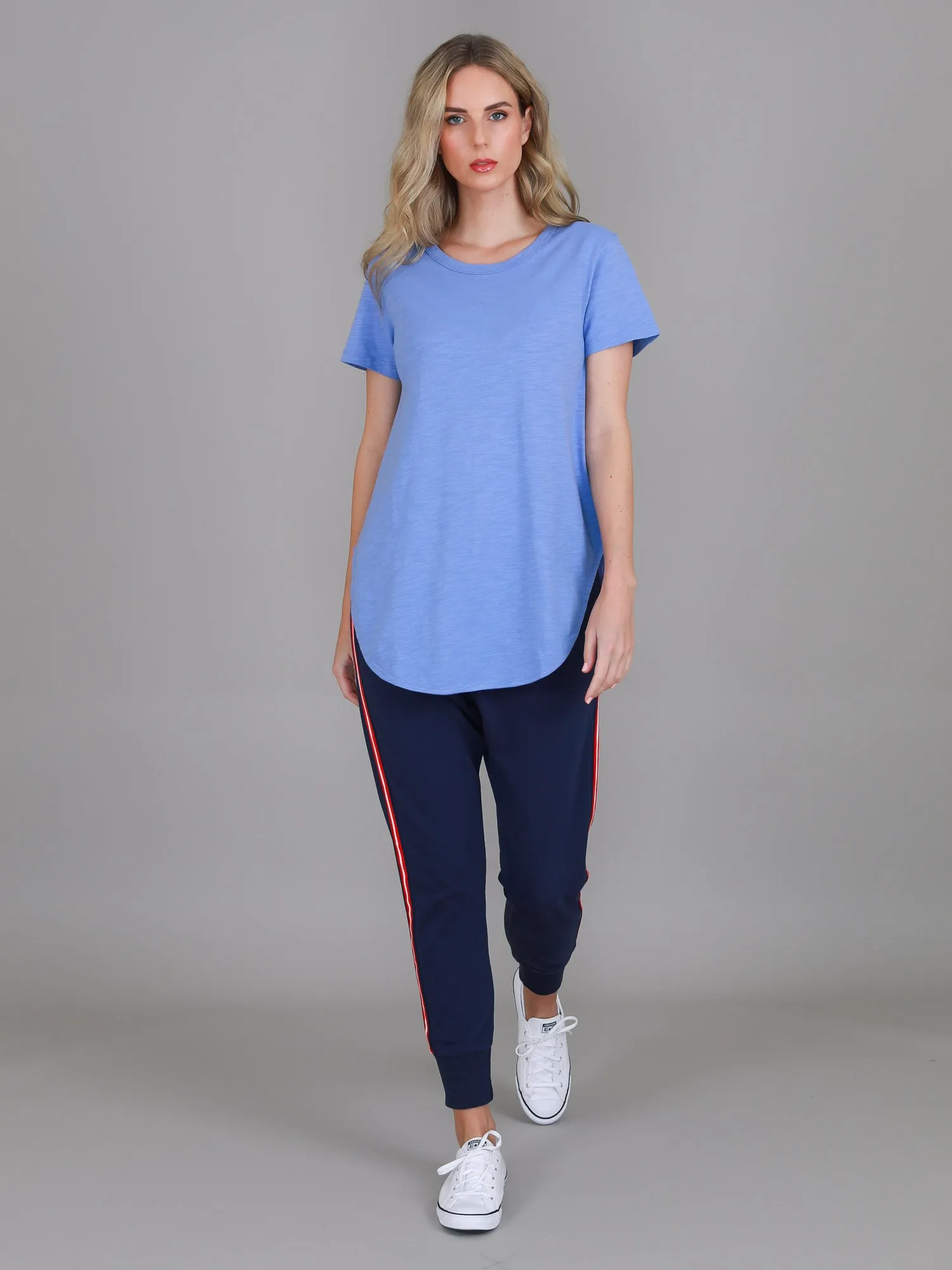 Elwood Curved Hem T Shirt