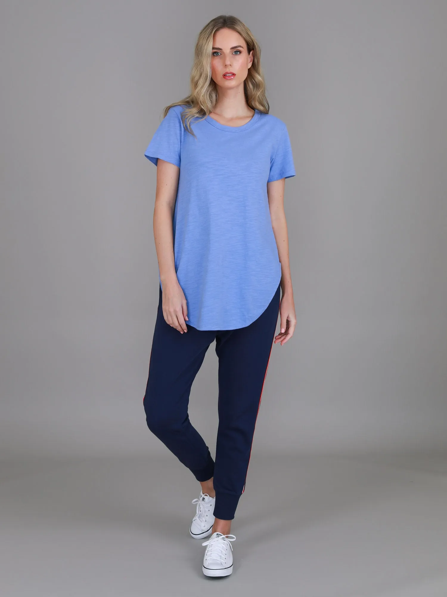 Elwood Curved Hem T Shirt