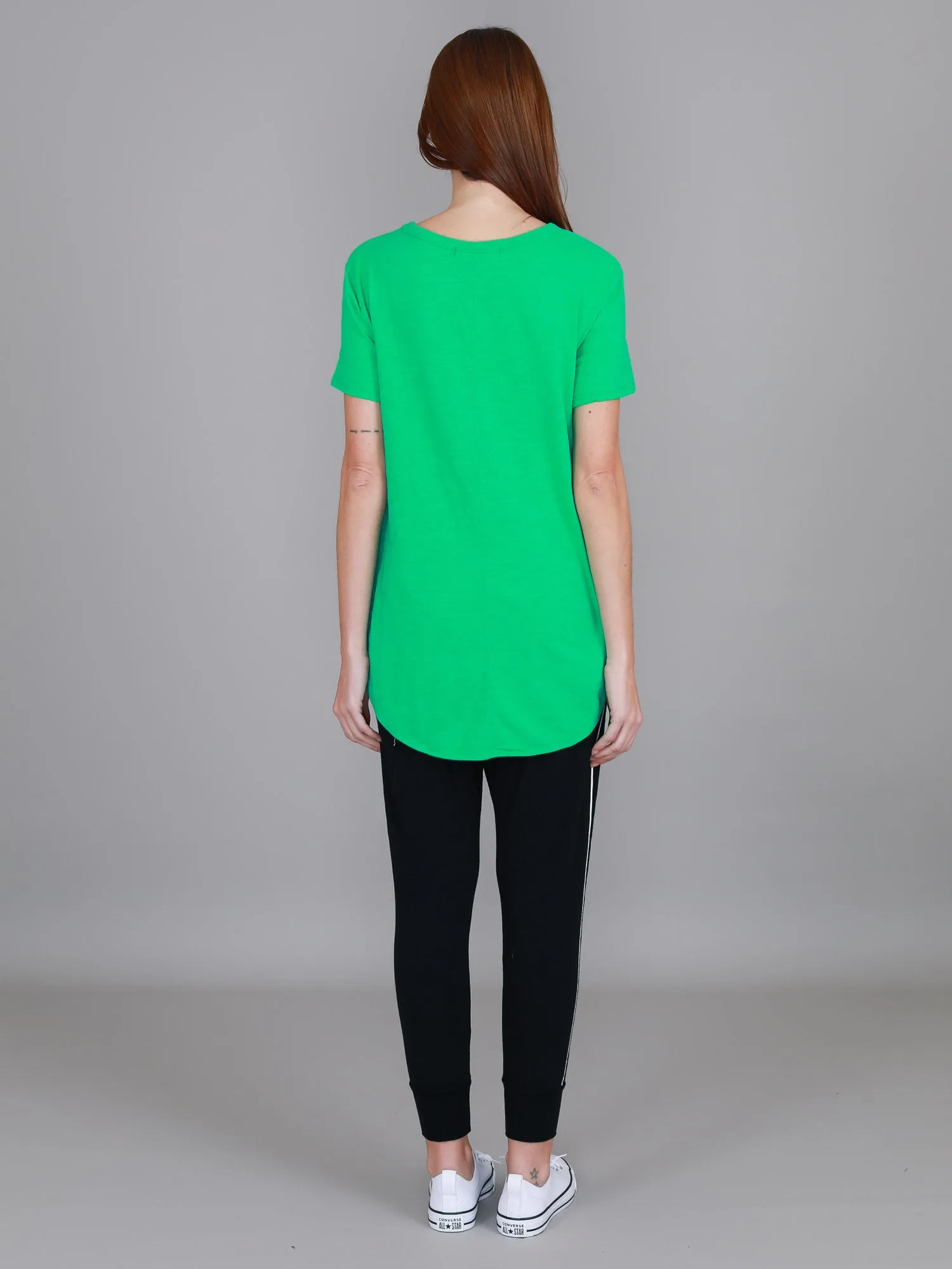 Elwood Curved Hem T Shirt