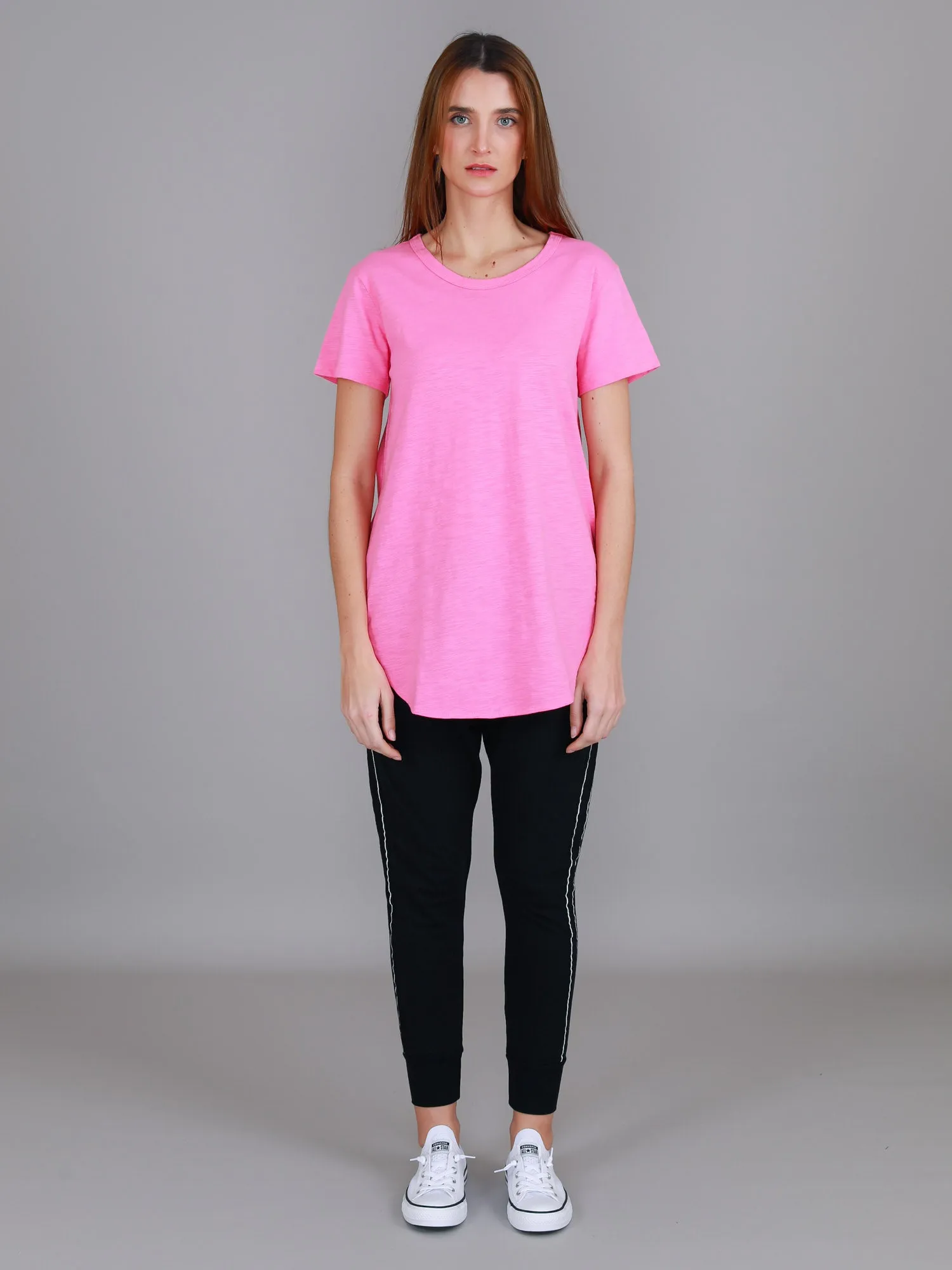 Elwood Curved Hem T Shirt