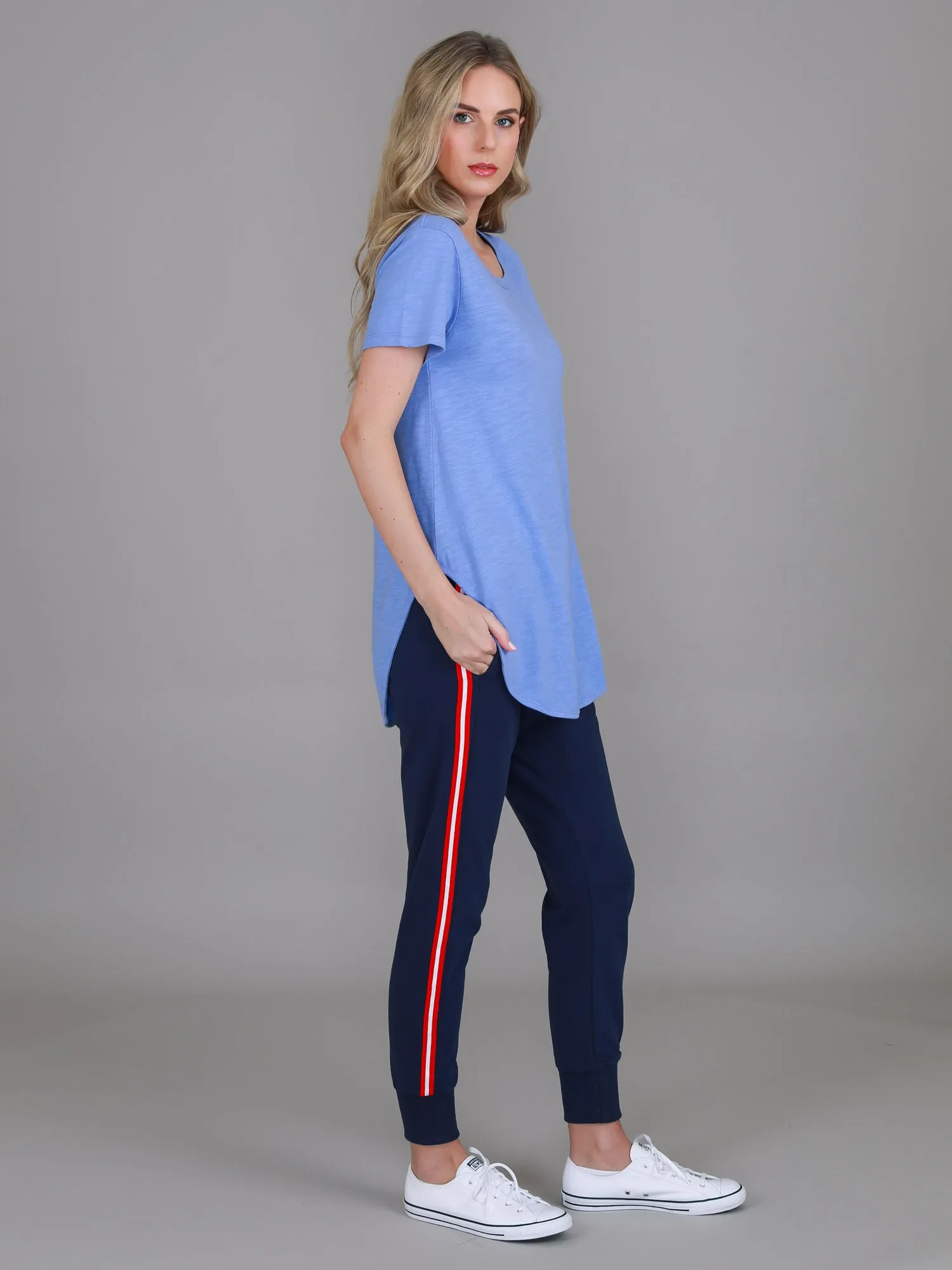 Elwood Curved Hem T Shirt