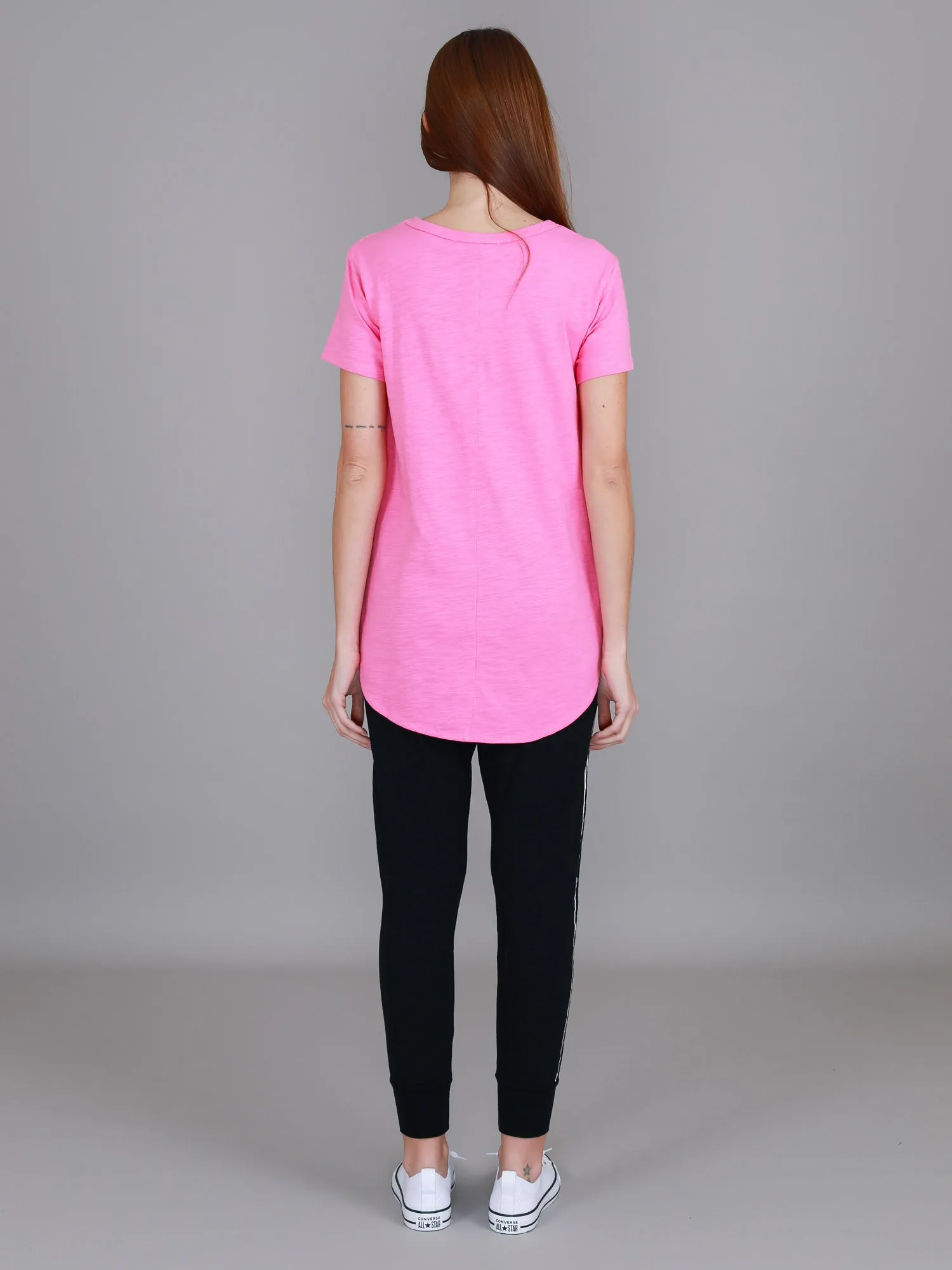 Elwood Curved Hem T Shirt