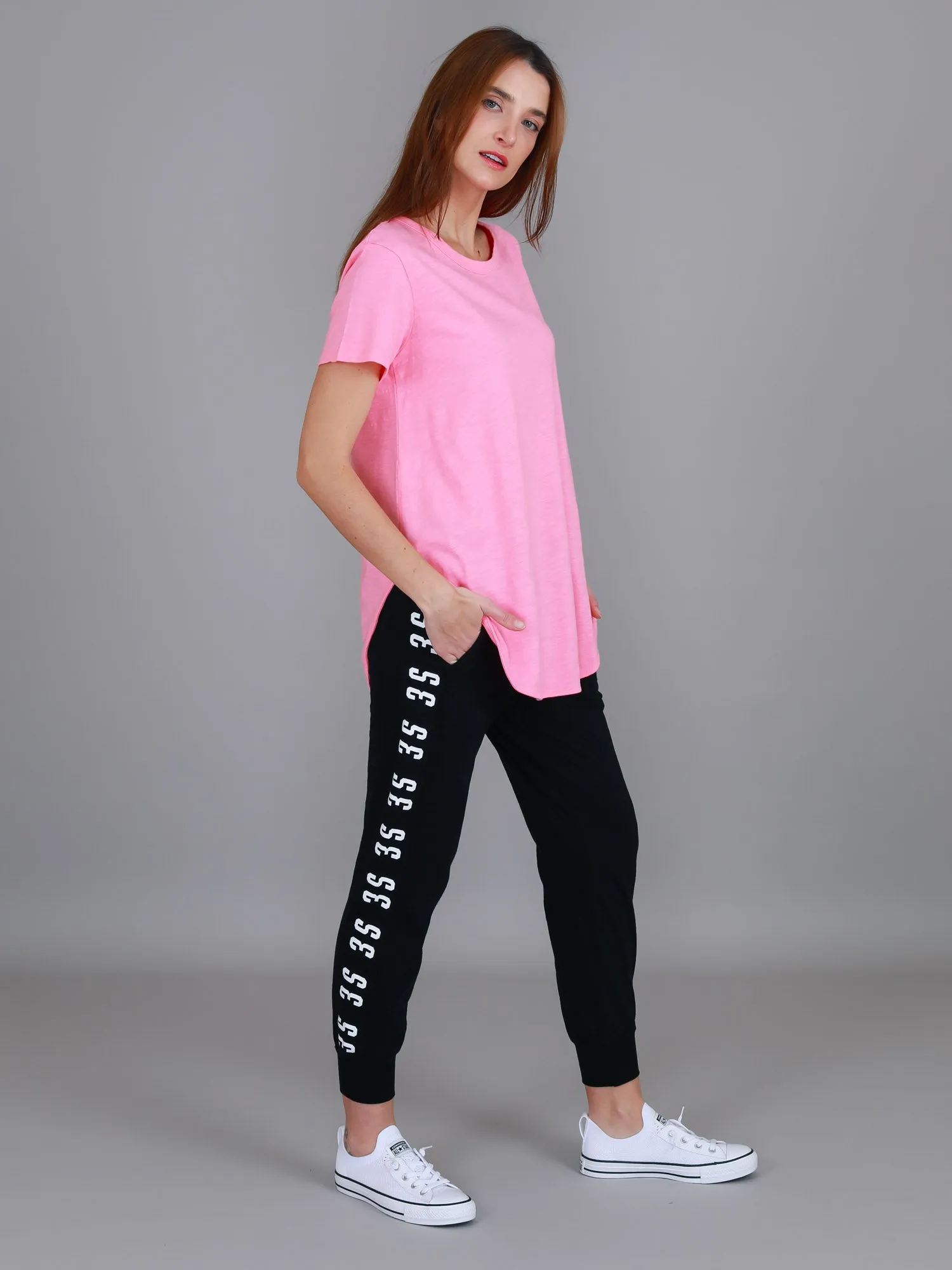 Elwood Curved Hem T Shirt