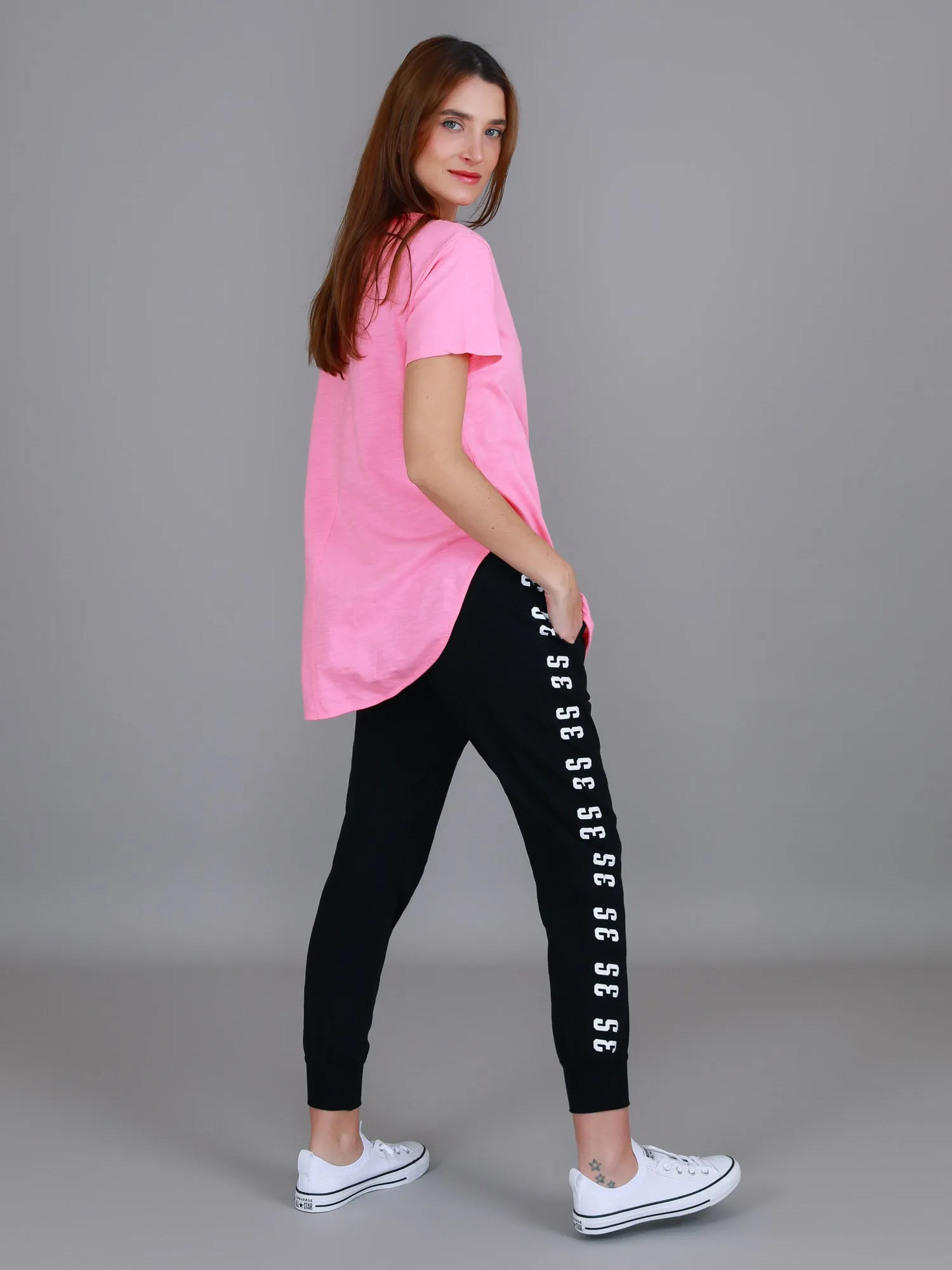 Elwood Curved Hem T Shirt