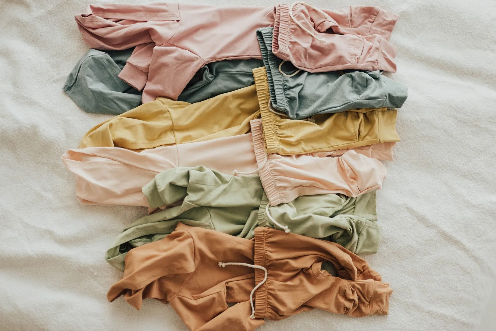 Joggers in Pale Blush