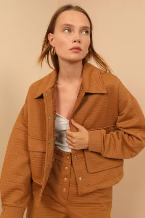 KKT Quilted Fabric Long Sleeve Shirt Collar Hip Height Oversize Button Up Women Jacket - Light Brown - Gllogovc