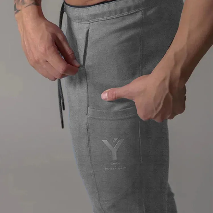 LYFT Men's pantaloon pants with cell phone holder for training
