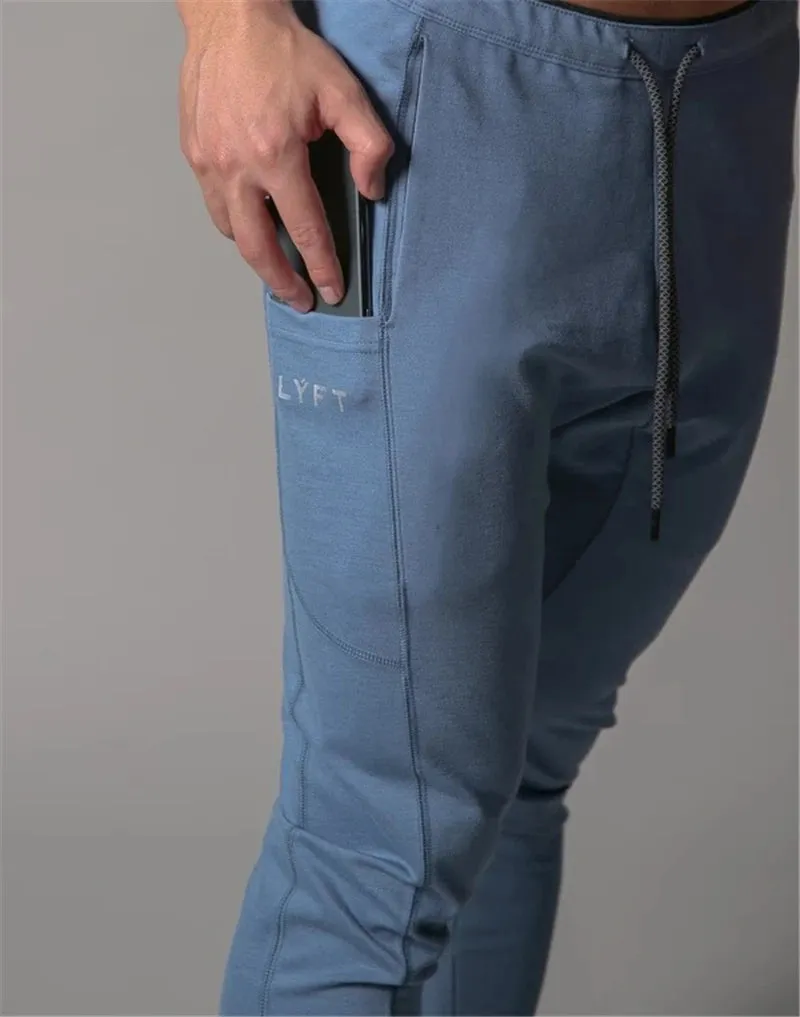 LYFT Men's pantaloon pants with cell phone holder for training