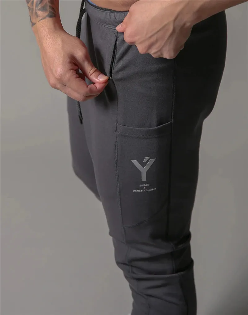LYFT Men's pantaloon pants with cell phone holder for training