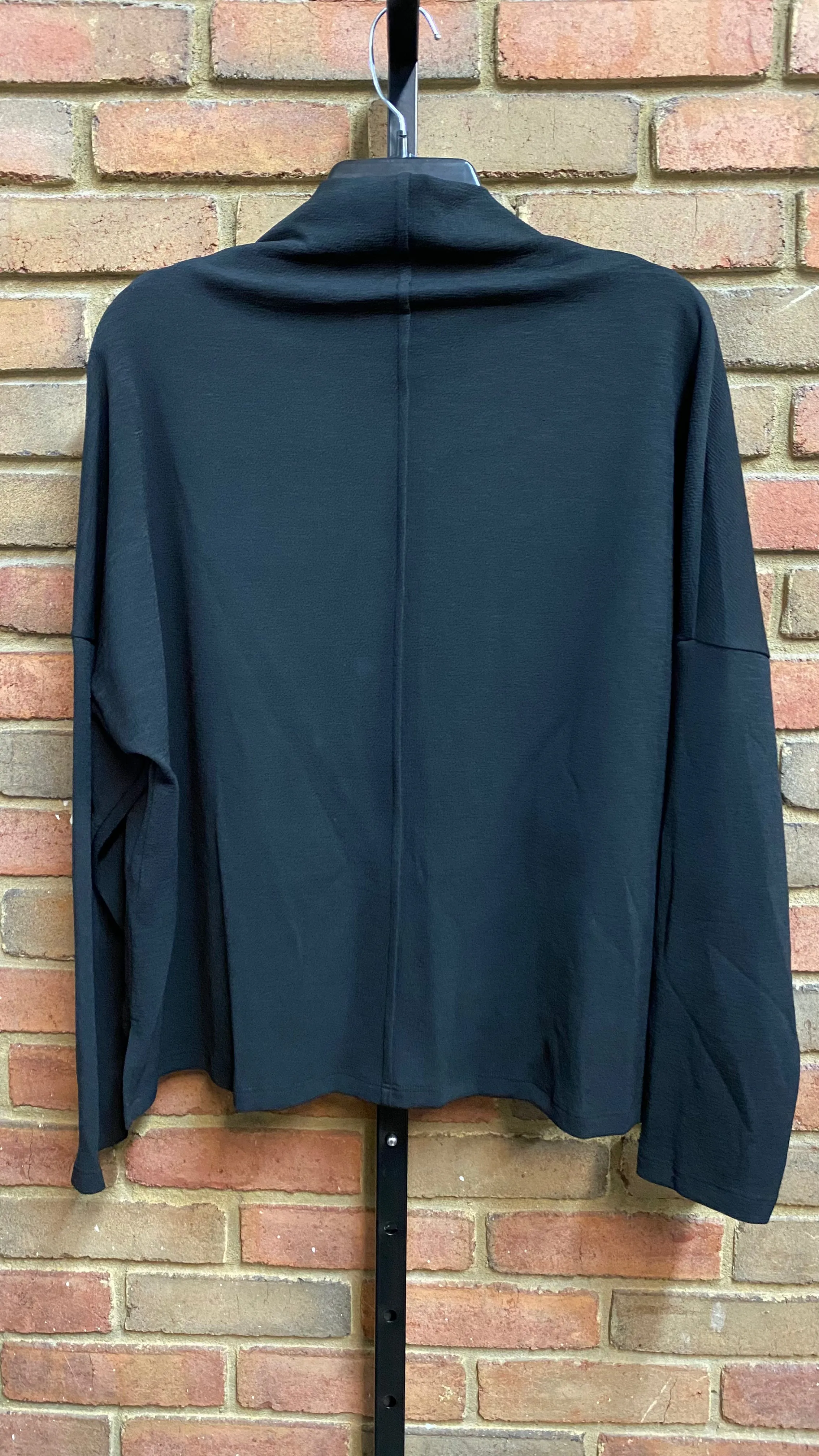 Milla Top Black #690