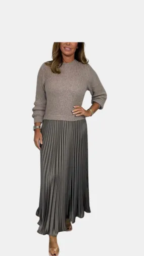 Rosa | Elegant 2-in-1 Sweater Dress