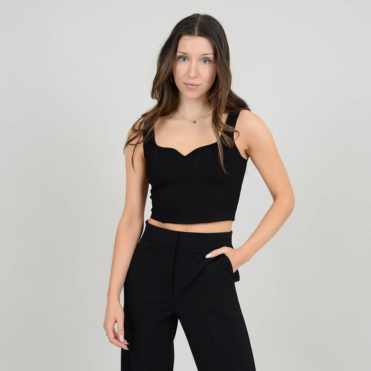 SEDOND SKIN BY RD STYLE  WOMEN'S SWAN SWEETHEART CROPPED TANK TOP-BLACK