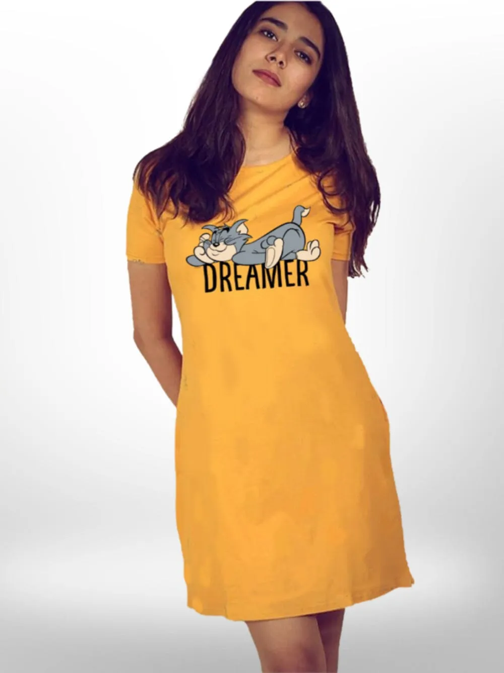 Soft & Summer Days Tommy Dreamer Printed  Long T-shirt For Women's