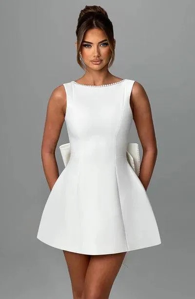 Women's Pearl Bow Fashion Slim Fit Skirt